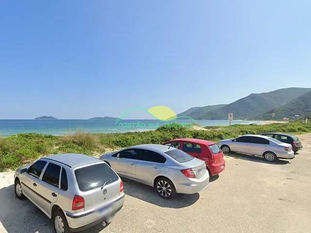 Terreno com 360m², à venda, no bairro Pântano do Sul em Florianópolis