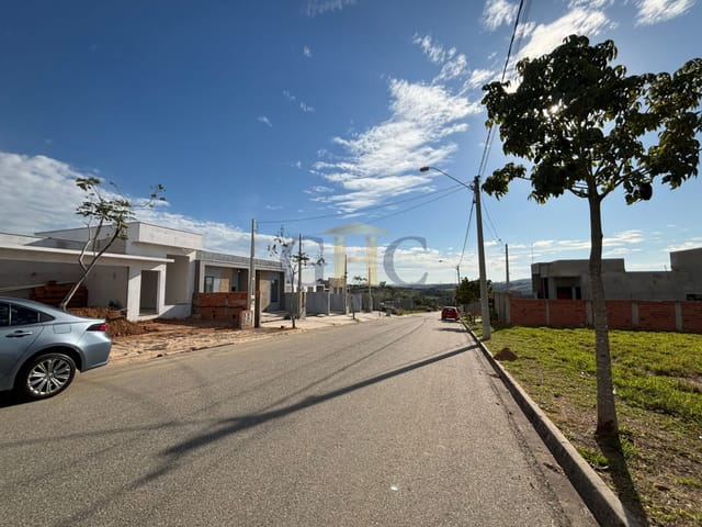 Terreno com 250m², à venda, no bairro Jardim São Lucas II em Salto de Pirapora