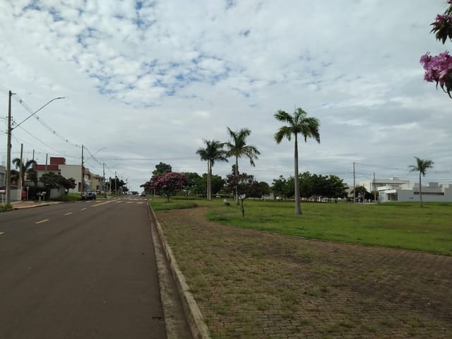 Terreno com 250m², à venda, no bairro Residencial Real Parque Sumaré em Sumaré