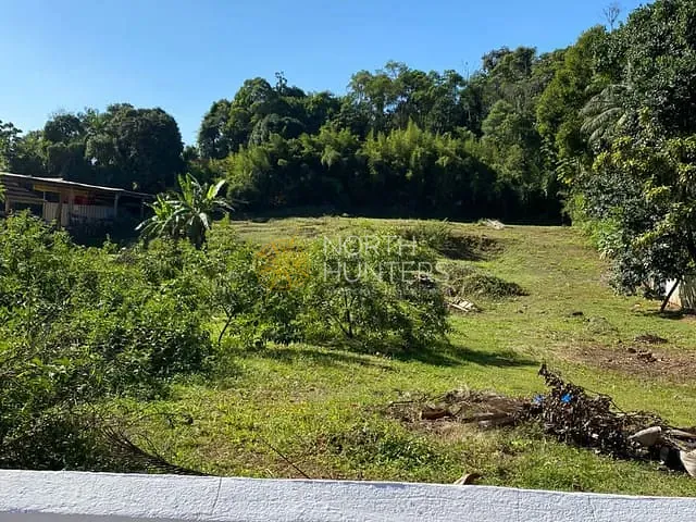 Terreno com 3047m², à venda, no bairro Floresta em Joinville