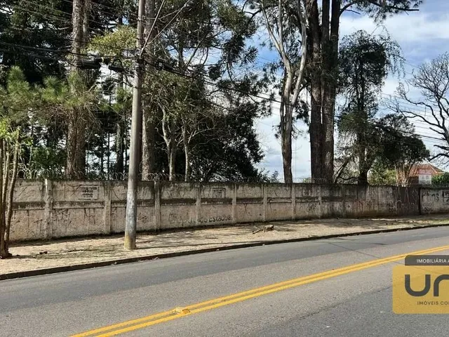 Terreno à venda, no bairro Bom Retiro em Curitiba