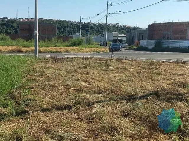 Terreno com 190m², à venda, no bairro Loteamento Terras de São Pedro e São Paulo em Salto