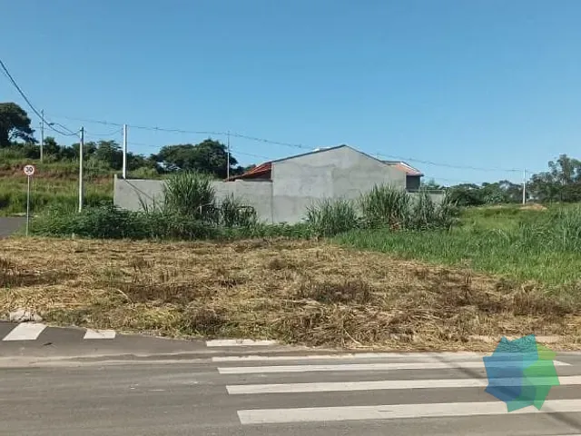 Terreno com 190m², à venda, no bairro Loteamento Terras de São Pedro e São Paulo em Salto