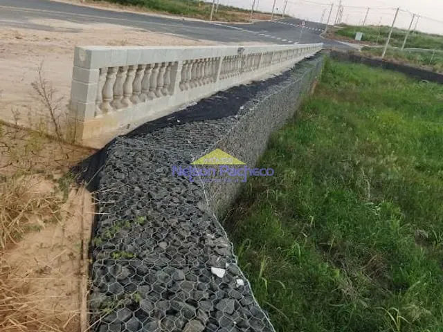 Terreno com 155m², à venda, no bairro Mombuca em Mombuca
