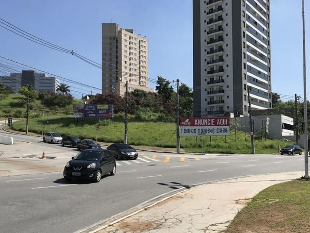 Terreno com 352m², à venda, no bairro Bethaville I em Barueri