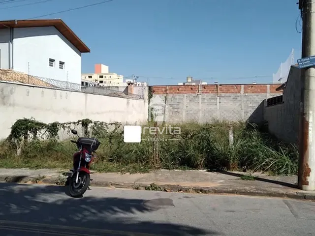Terreno com 300m², à venda, no bairro Residencial Portal da Mantiqueira em Taubaté