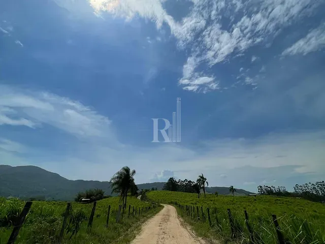 Terreno com 10000000m², à venda, no bairro Timbé em Tijucas