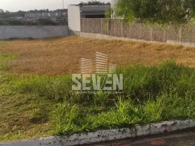 Terreno com 563m², à venda, no bairro Quinta Ranieri em Bauru