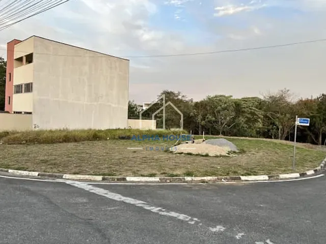Terreno com 175m², à venda, no bairro Flamboyant em Pindamonhangaba