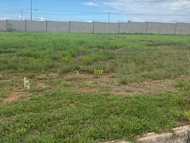 Terreno com 402m², à venda, no bairro Centro em Piratininga