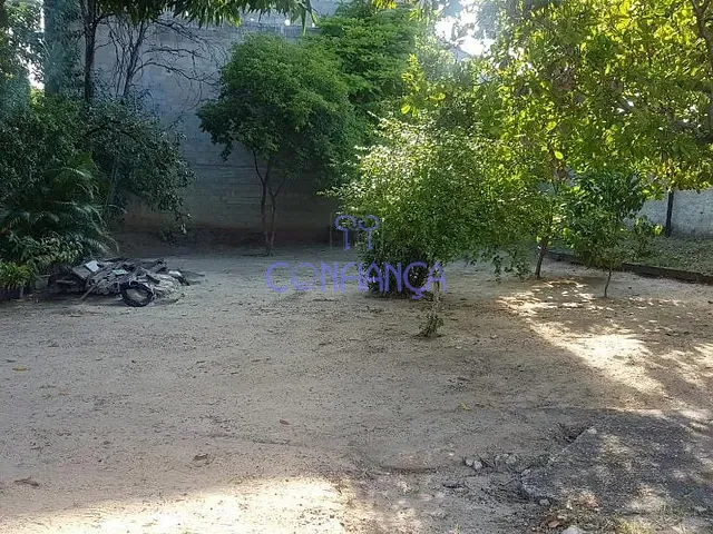 Terreno com 1220m², à venda, no bairro Campo Grande em Rio de Janeiro