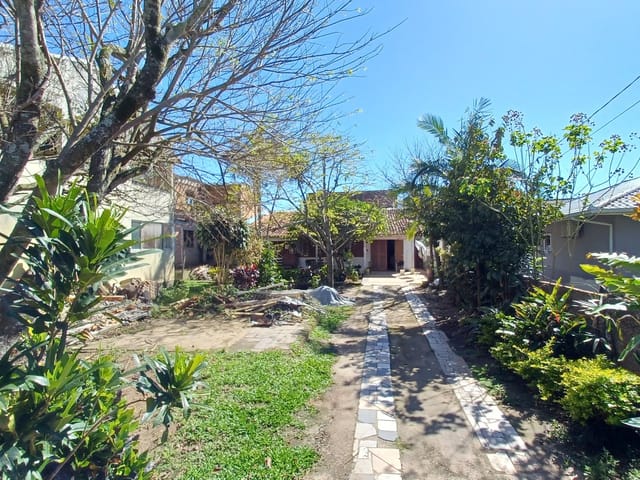 Foto do Terreno - Terreno com Escritura Pública a 170 metros da praia - Morro das Pedras - Florianópolis/SC. | Costão Sul Imóveis