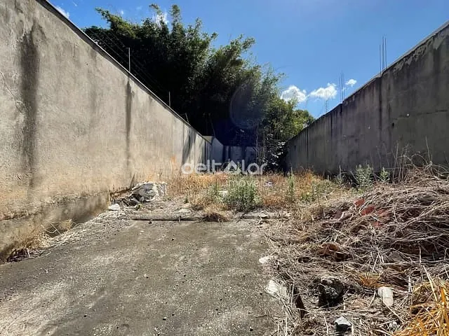 Terreno com 150m², para alugar, no bairro Venda Nova (Região Central) em Belo Horizonte