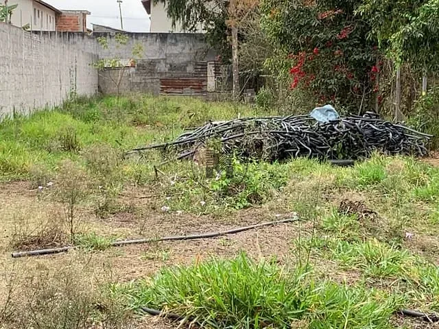 Terreno com 650m², à venda, no bairro Vila Santa Rita em Guaratinguetá