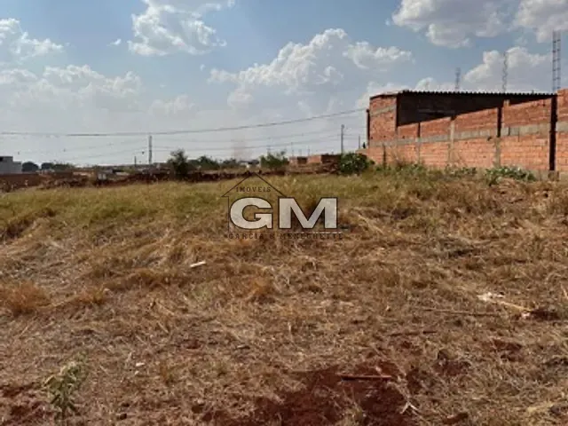 Terreno com 200m², à venda, no bairro Bella Cravinhos  em Cravinhos