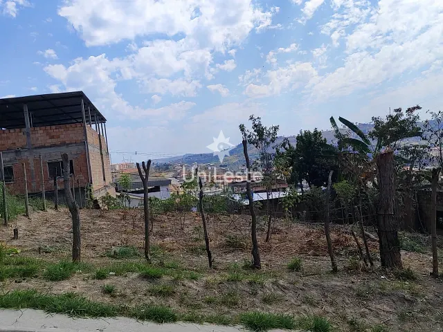 Terreno com 180m², à venda, no bairro Jardim Vitória em Belo Horizonte