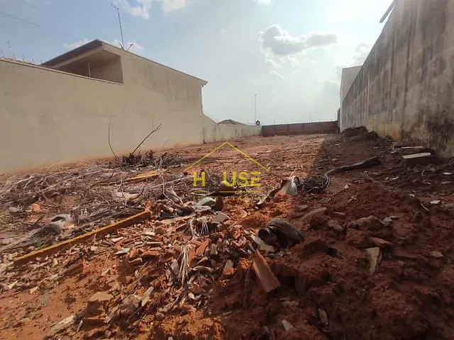 Terreno com 300m², à venda, no bairro Chácara das Paineiras em Votuporanga
