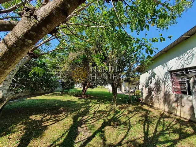 Terreno com 1008m², à venda, no bairro Canasvieiras em Florianópolis