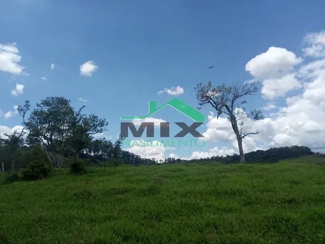 Terreno com 2420m², à venda, no bairro Área Rural de Pedra Bela em Pedra Bela