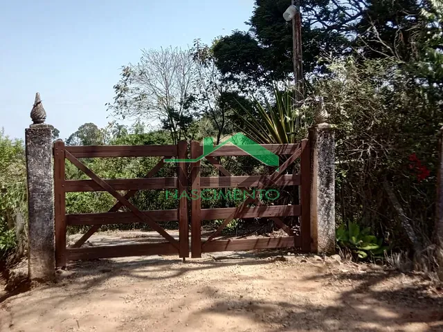 Terreno com 2420m², à venda, no bairro Área Rural de Pedra Bela em Pedra Bela