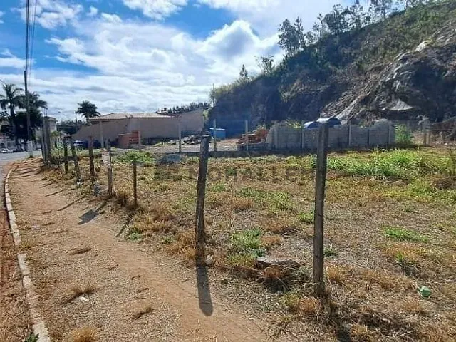 Terreno com 450m², à venda, no bairro Varginha em Itajubá