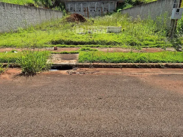 Terreno com 260m², à venda, no bairro Parque Tauá em Londrina