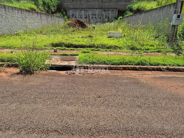 Terreno com 260m², à venda, no bairro Parque Tauá em Londrina