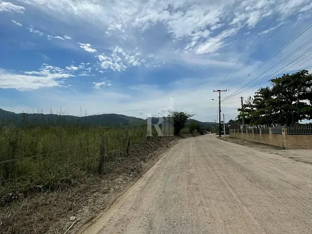 Terreno com 6000000m², à venda, no bairro Timbé em Tijucas