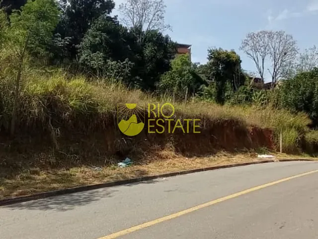 Terreno com 498m², à venda, no bairro Santa Maria II em Barra Mansa