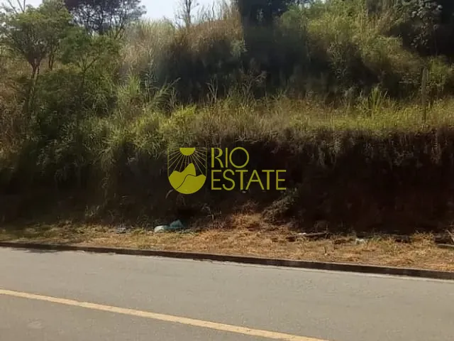 Terreno com 498m², à venda, no bairro Santa Maria II em Barra Mansa