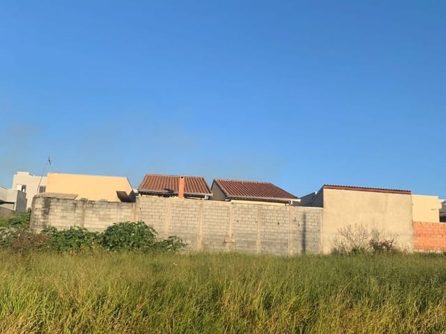 Terreno com 300m², à venda, no bairro Loteamento Sierra em Extrema