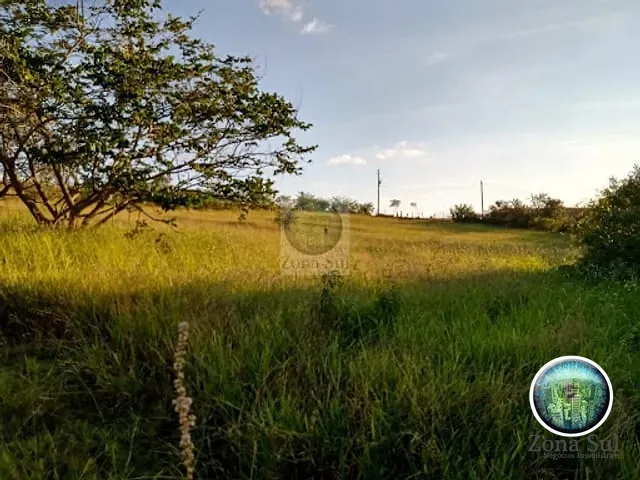 Terreno com 1500m², à venda, no bairro Carafá em Votorantim