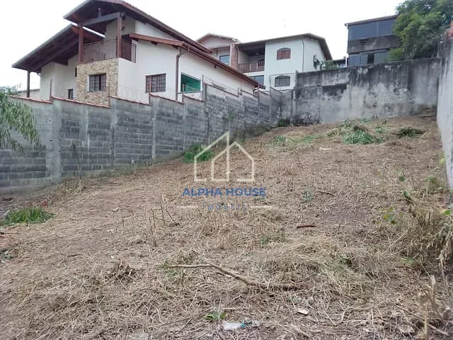 Terreno com 125m², à venda, no bairro Vila Suiça em Pindamonhangaba