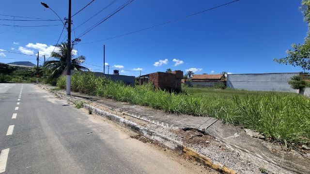 Terreno com 600m², à venda, no bairro Jardim Atlântico Leste (Itaipuaçu) em Maricá