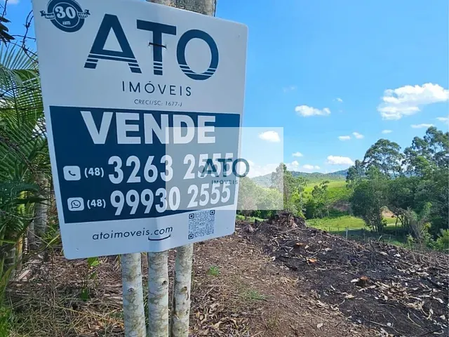 Terreno com 3050m², à venda, no bairro Centro em Tijucas