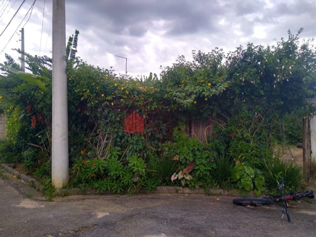 Terreno com 288m², à venda, no bairro Jardim Princesa em Pindamonhangaba