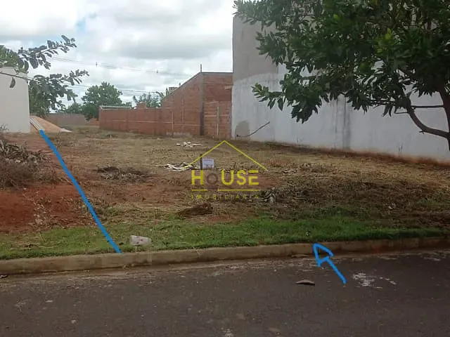 Terreno com 250m², à venda, no bairro Jardim Alto Alegre em Votuporanga