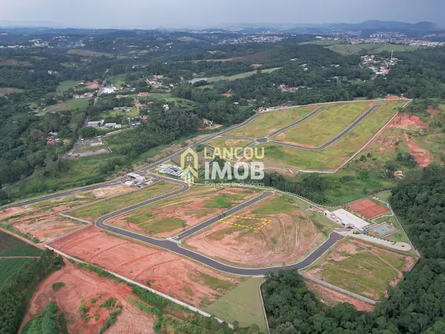 Terreno com 1000m², à venda, no bairro Ivoturucaia em Jundiaí