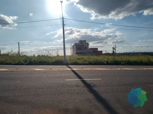 Terreno com 177m², à venda, no bairro Olaria em Salto