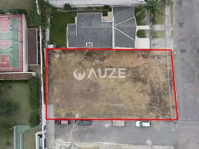 Terreno com 403m², à venda, no bairro Campo Comprido em Curitiba