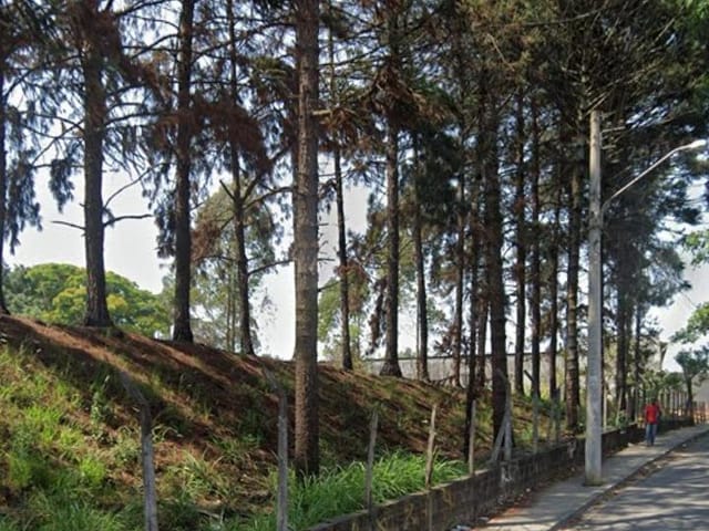 Foto do Terreno - ** TERRENO ESPAÇOSO DE 2.746,80M² À VENDA EM ITAQUAQUECETUBA COM POTENCIAL ILIMITADO - Para Mais Informações Corretor Alex Camargo (11) 94009-6980 !!! ** | Rocha Marqueze Imóveis