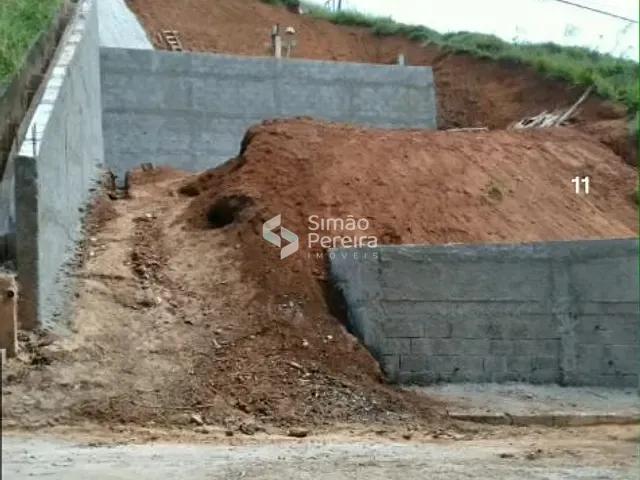Terreno com 662m², à venda, no bairro São Pedro em Juiz de Fora