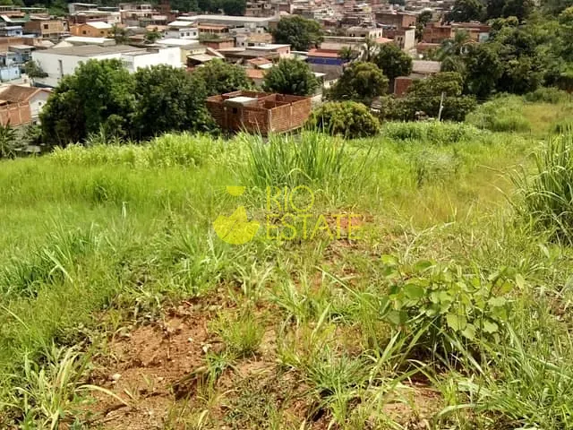 Terreno com 306m², à venda, no bairro Santa Maria II em Barra Mansa