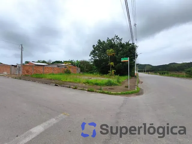 Terreno com 375m², à venda, no bairro Santa Regina em Camboriú