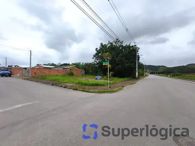 Terreno com 375m², à venda, no bairro Santa Regina em Camboriú