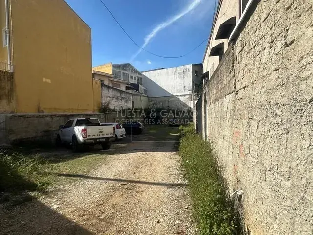 Terreno com 417m², à venda, no bairro Rebouças em Curitiba