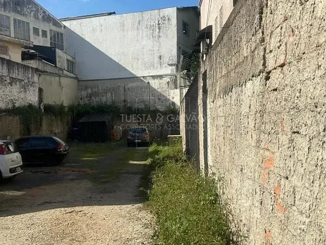 Terreno com 417m², à venda, no bairro Rebouças em Curitiba