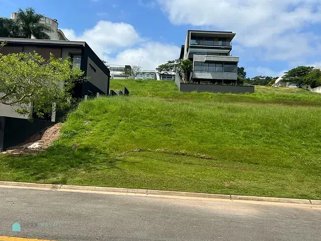Terreno com 490m², à venda, no bairro Alphaville em Santana de Parnaíba