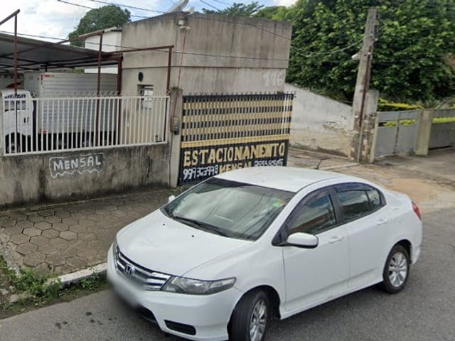 Terreno com 575m², à venda, no bairro Centro em Campos dos Goytacazes