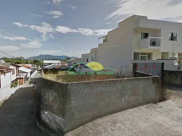 Terreno com 378m², à venda, no bairro Ribeirão da Ilha em Florianópolis
